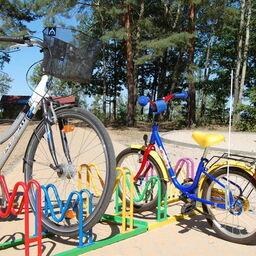 Fahrräder im Familinepark, Foto: Zweckverband LSB